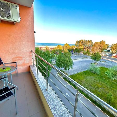 Marcony Boutique Apartments Mamaia Exterior photo