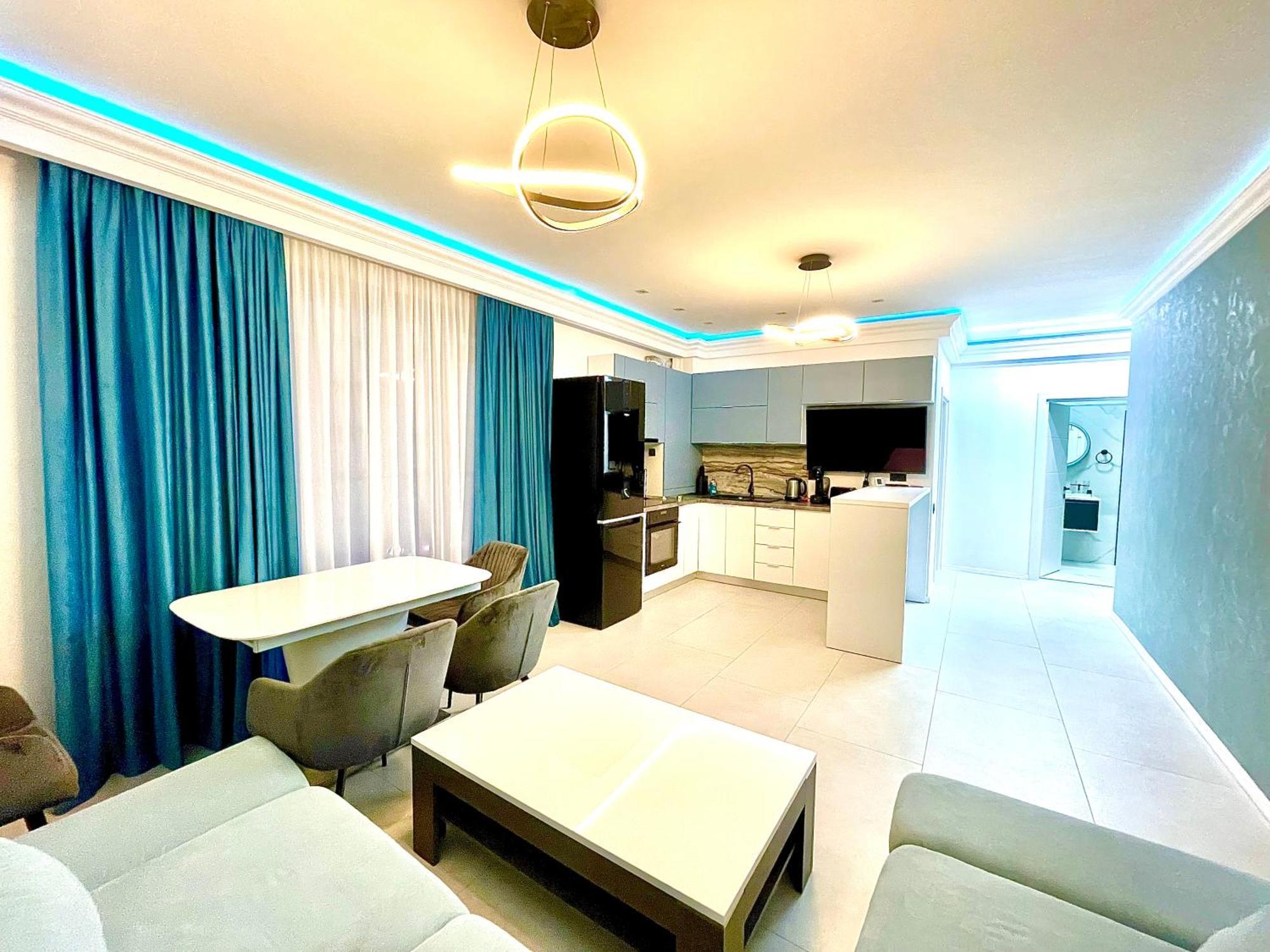 Marcony Boutique Apartments Mamaia Exterior photo