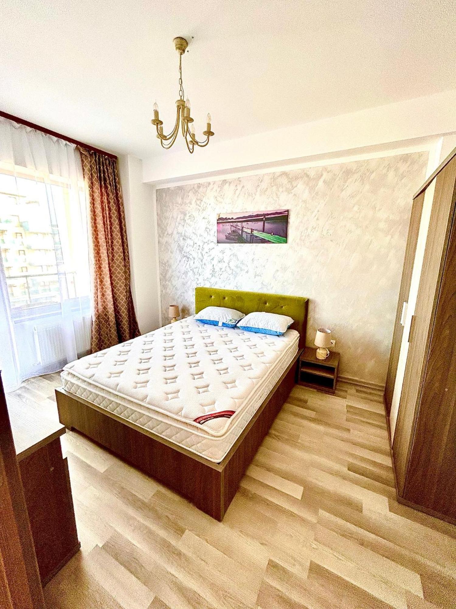 Marcony Boutique Apartments Mamaia Exterior photo