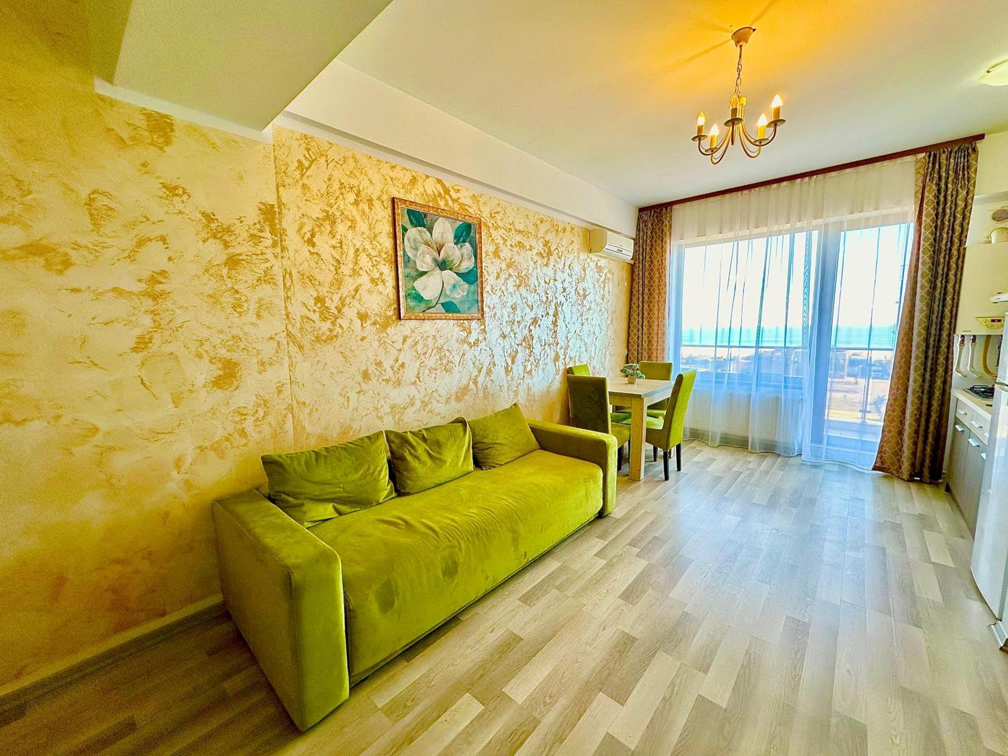 Marcony Boutique Apartments Mamaia Exterior photo
